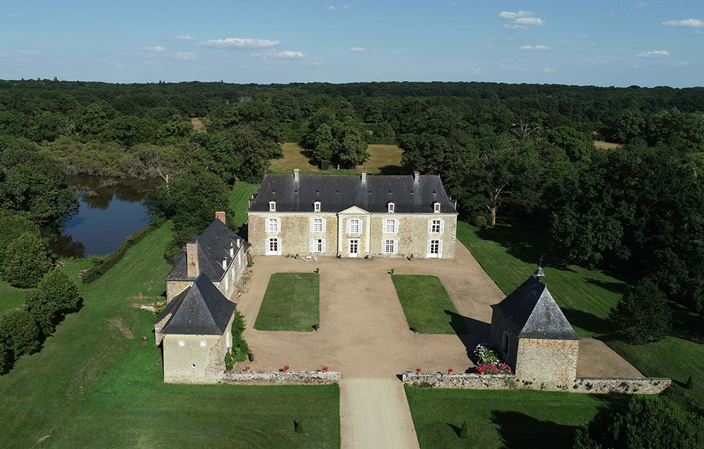 Chateau Le Puy - Architecture